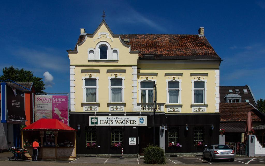 Hotel Haus Wagner Frechen Exteriör bild